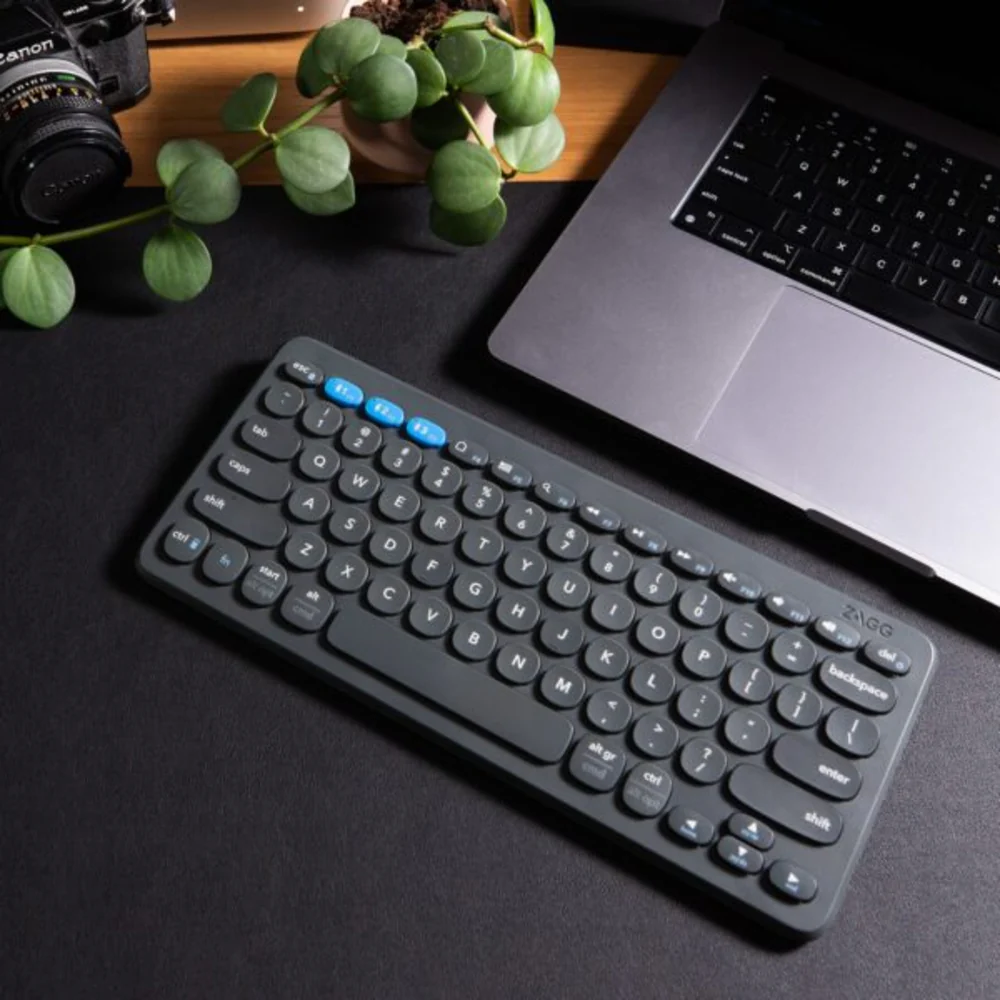 Teclado de Escritorio ZAGG de 12 de Carga Inalámbrica - Negro - Image 8